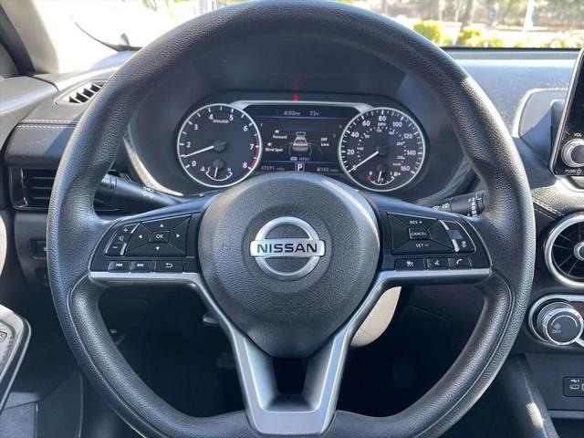 2023 Nissan Sentra SV Xtronic CVT