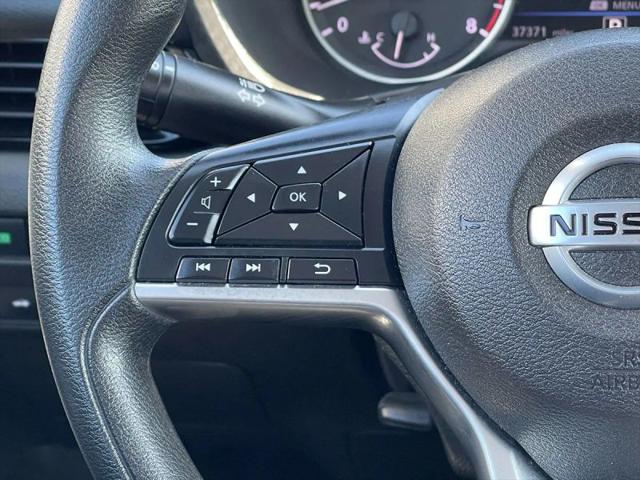 2023 Nissan Sentra SV Xtronic CVT