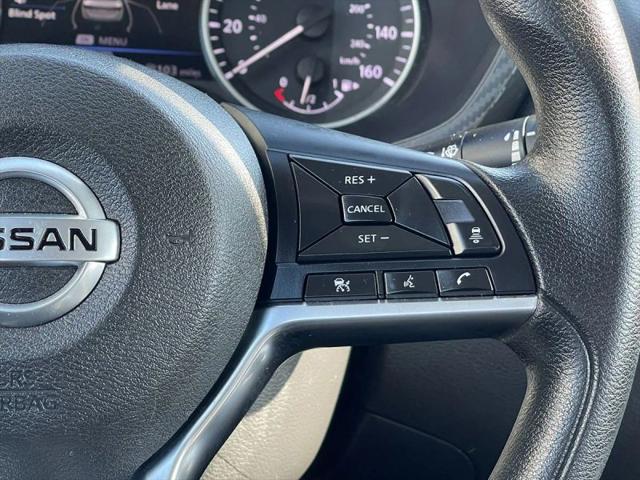 2023 Nissan Sentra SV Xtronic CVT