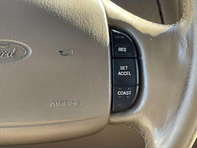 2000 Ford Expedition Eddie Bauer