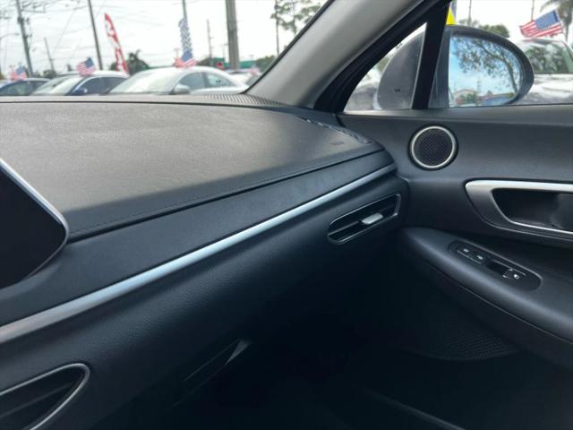 2021 Hyundai Sonata SE