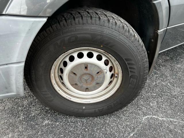 2013 Mercedes-Benz Sprinter 2500 Normal Roof