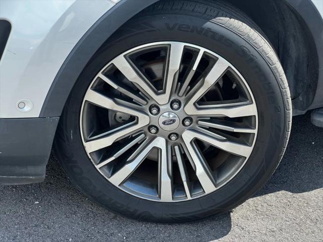 2017 Ford Explorer Platinum
