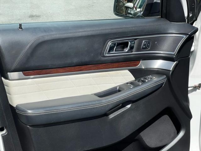2017 Ford Explorer Platinum