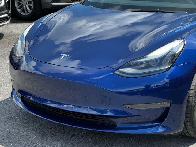 2022 Tesla Model 3 Rear-Wheel Drive