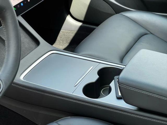 2022 Tesla Model 3 Rear-Wheel Drive
