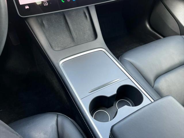 2022 Tesla Model 3 Rear-Wheel Drive