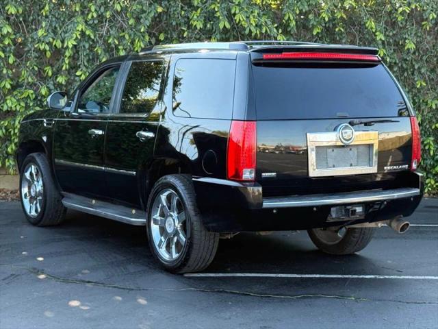 2010 Cadillac Escalade Luxury