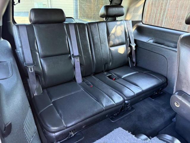 2010 Cadillac Escalade Luxury