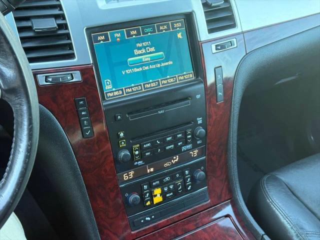 2010 Cadillac Escalade Luxury