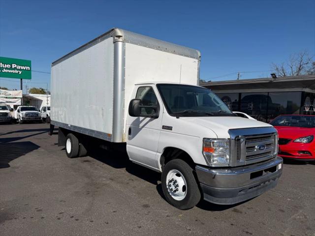 2021 Ford E-450 Cutaway Base