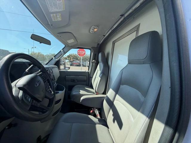 2021 Ford E-450 Cutaway Base