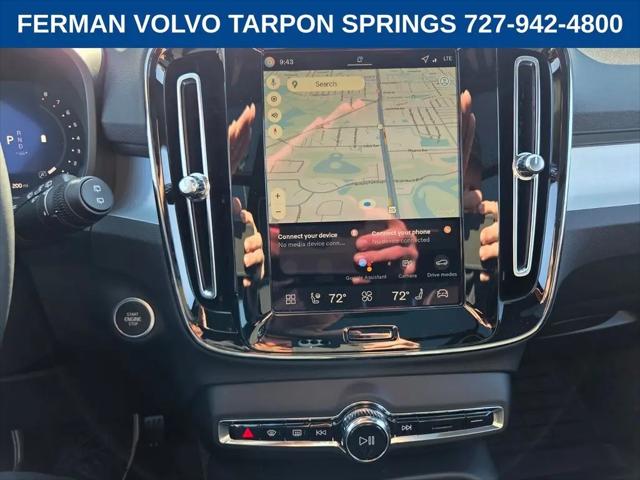 2026 Volvo XC40 Black Edition Ultra, B5 AWD Gas (mild hybrid)