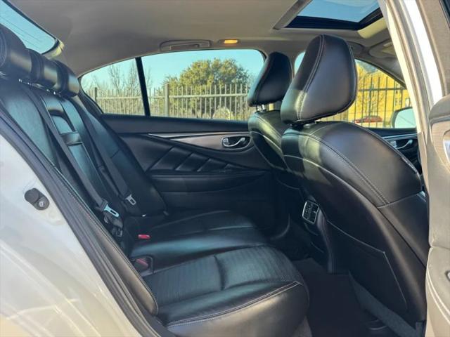 2017 INFINITI Q50 3.0t Red Sport 400