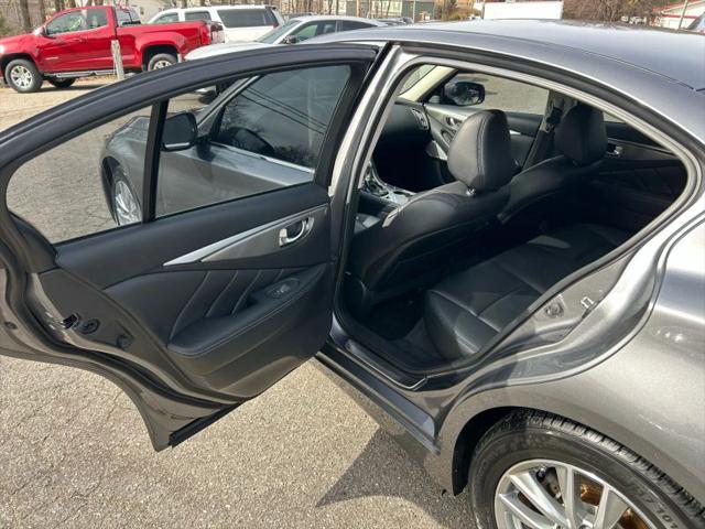 2017 INFINITI Q50 2.0t Premium