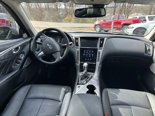 2017 INFINITI Q50 2.0t Premium