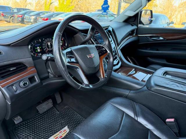 2017 Cadillac Escalade ESV Standard