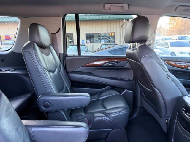 2017 Cadillac Escalade ESV Standard