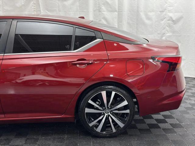 2021 Nissan Altima SR FWD