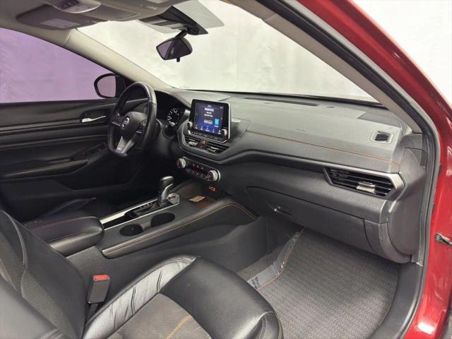 2021 Nissan Altima SR FWD