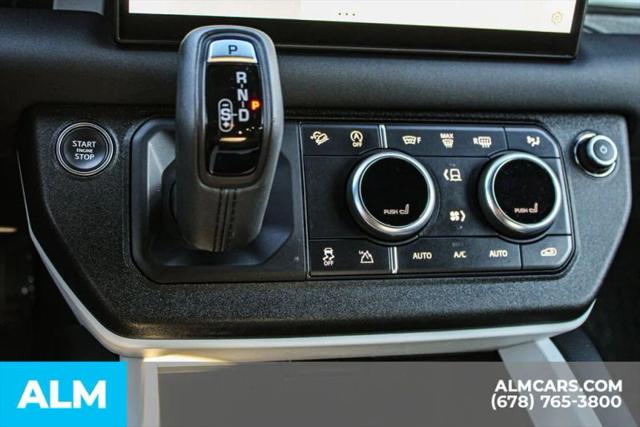2025 Land Rover Defender 110 P300