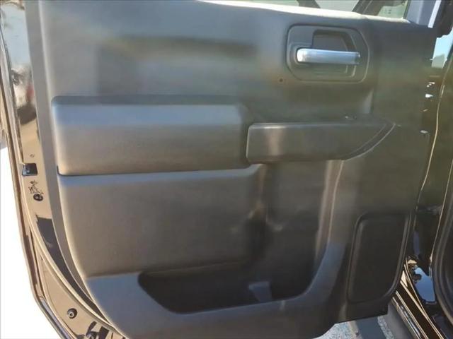 2026 GMC Sierra 1500 Crew Cab, Short Bed, Pro, 4WD