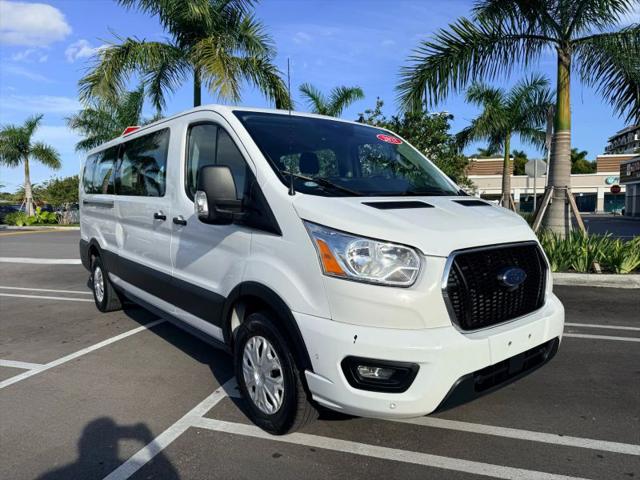 2021 Ford Transit Passenger Wagon XLT
