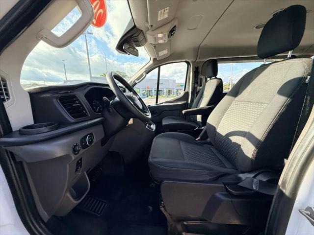 2021 Ford Transit Passenger Wagon XLT