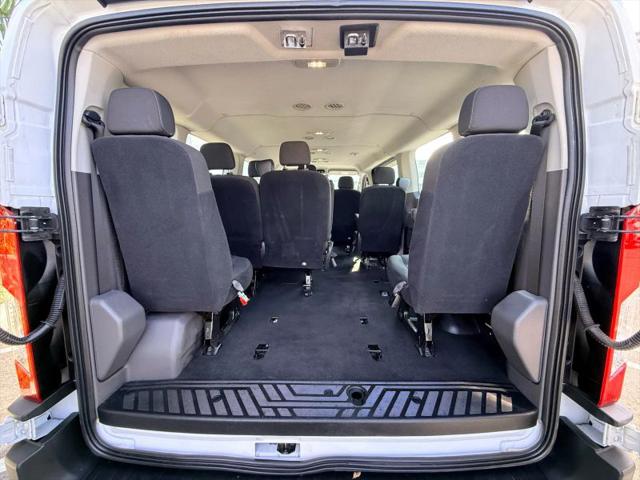 2021 Ford Transit Passenger Wagon XLT