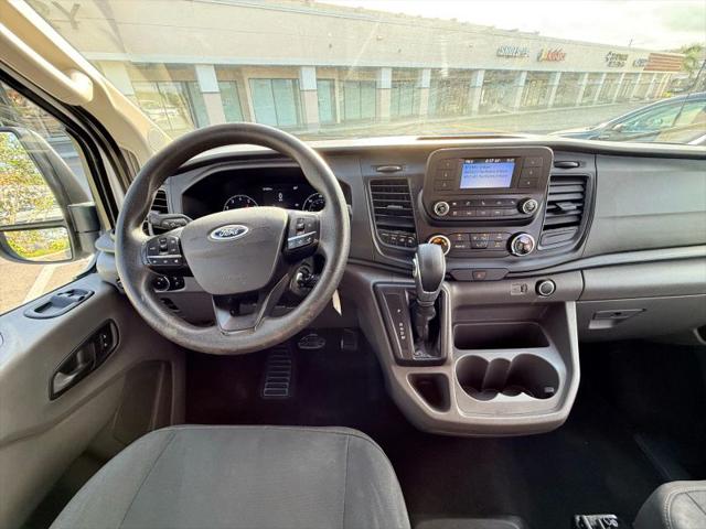 2021 Ford Transit Passenger Wagon XLT