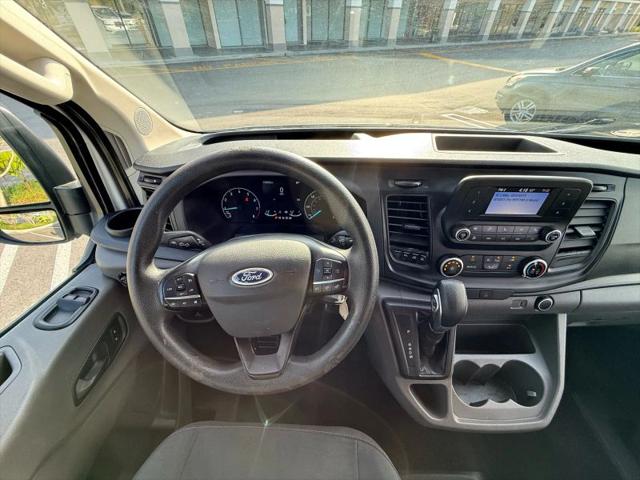 2021 Ford Transit Passenger Wagon XLT