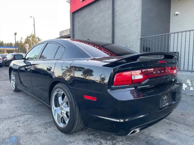 2013 Dodge Charger R/T Plus