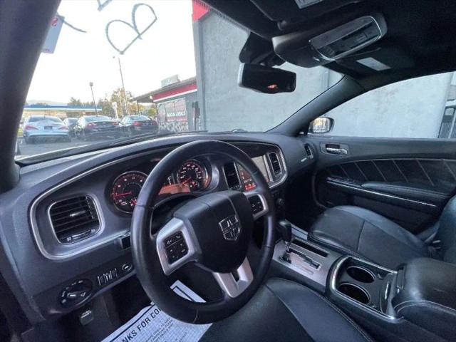 2013 Dodge Charger R/T Plus