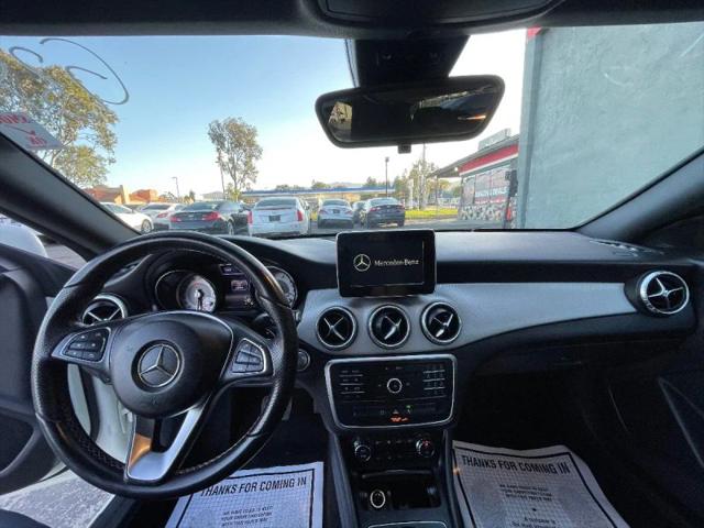 2016 Mercedes-Benz CLA 250