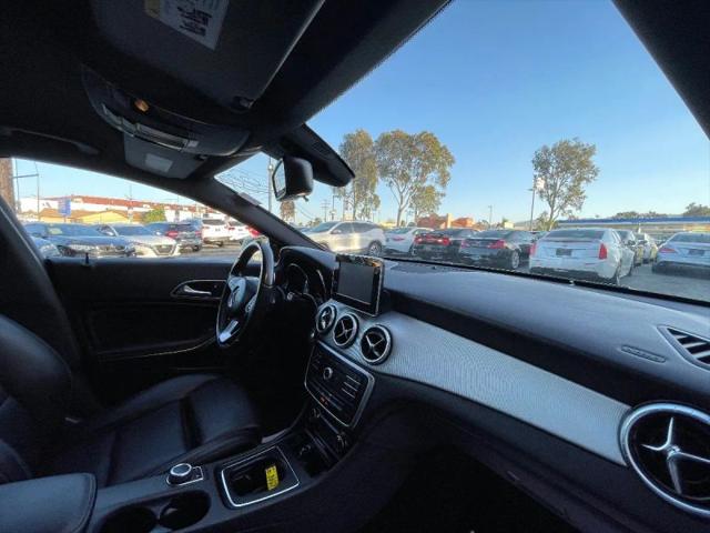 2016 Mercedes-Benz CLA 250