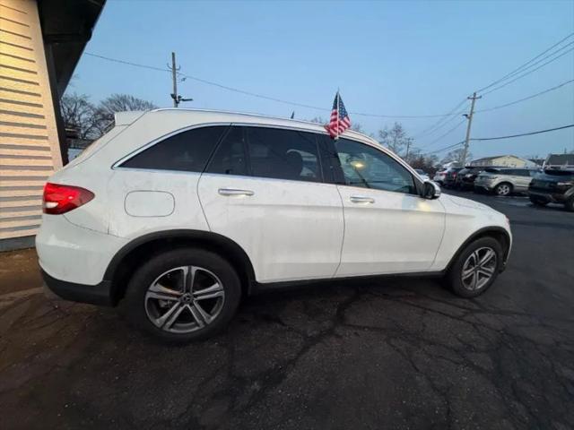 2019 Mercedes-Benz GLC 300