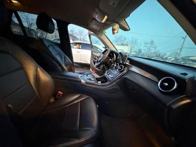 2019 Mercedes-Benz GLC 300