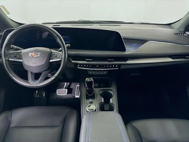 2024 Cadillac XT4 Sport