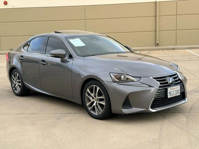 2019 Lexus IS 300 300