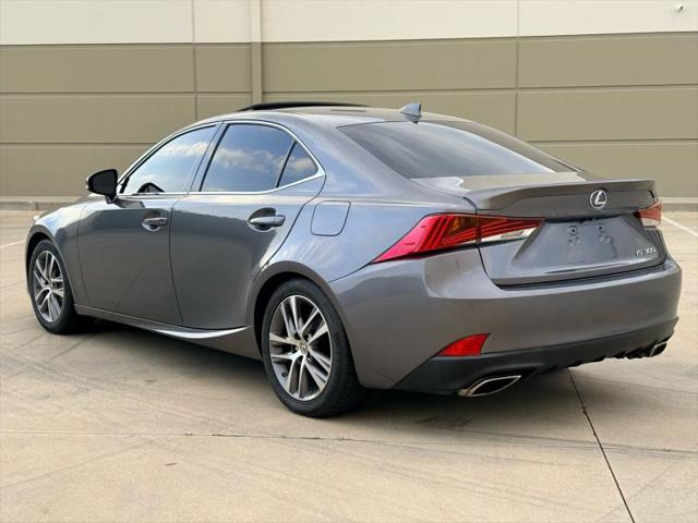 2019 Lexus IS 300 300