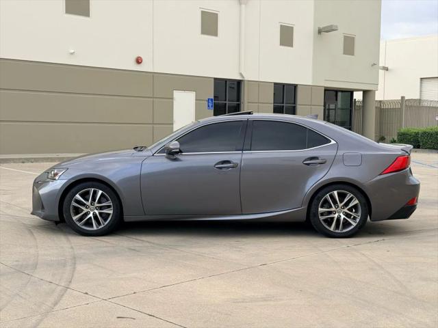 2019 Lexus IS 300 300