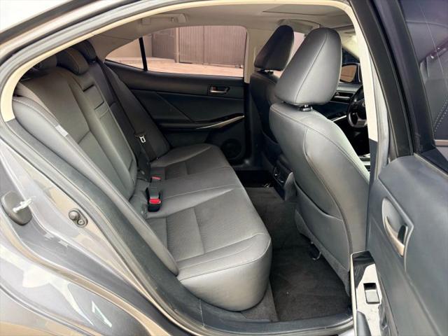 2019 Lexus IS 300 300