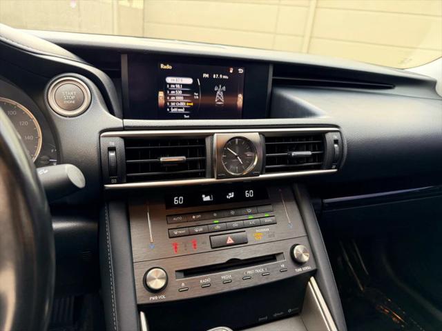 2019 Lexus IS 300 300