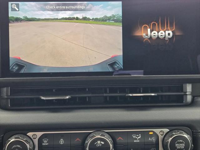 2026 Jeep Gladiator Sport