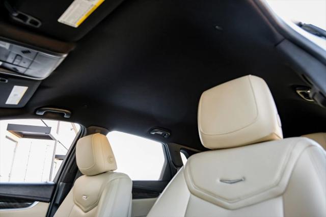 2018 Cadillac XT5 Standard