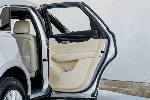 2018 Cadillac XT5 Standard
