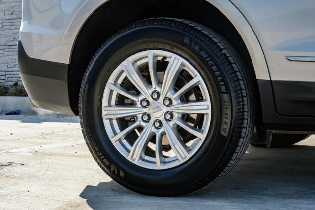 2018 Cadillac XT5 Standard