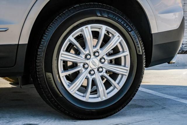 2018 Cadillac XT5 Standard