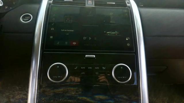 2024 Land Rover Discovery P300 S