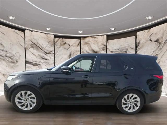 2024 Land Rover Discovery P300 S